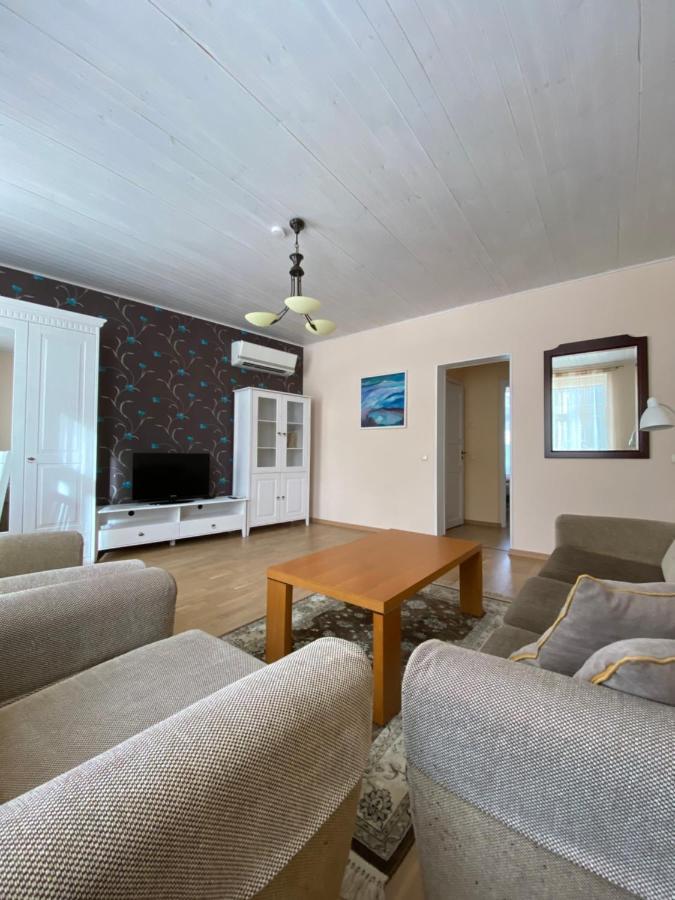 Posti Guest Apartment Хаапсалу Екстериор снимка